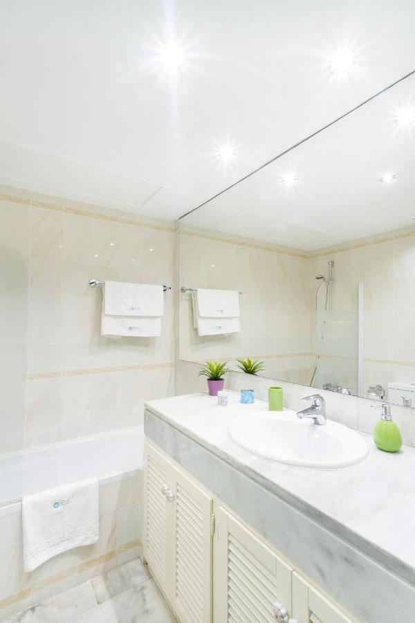 Marbella Banus Suites - Golden Beach Marbella Suite Ngoại thất bức ảnh